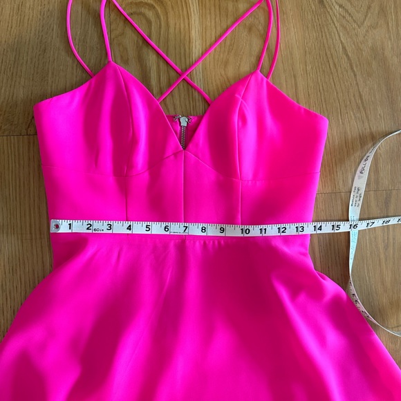NBD x Naven Twins Summer Breaking Fit & Flare Mini Dress | M | Hot / Rose Pink - Picture 14 of 16